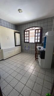 CASA SOLTA COM 4 QTOS NO JANGA