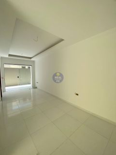 CASA COM ENTRADA INDIVIDUAL EM ÓTIMA LOCALIZAÇÃO NO JANGA!