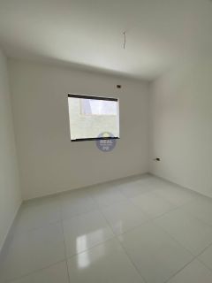 CASA COM ENTRADA INDIVIDUAL EM ÓTIMA LOCALIZAÇÃO NO JANGA!