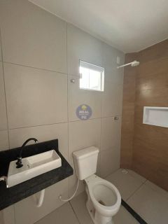 CASA COM ENTRADA INDIVIDUAL E 3 QUARTOS, EM MARIA FARINHA