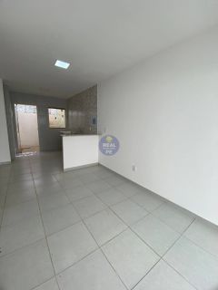 CASA DE PRIVÊ EM PAU AMARELO, COM ÁREA GOURMET INDIVIDUAL!!!