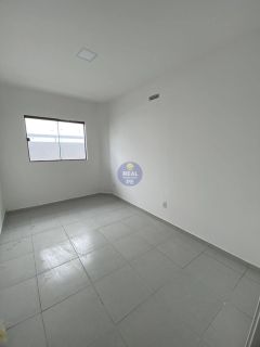 CASA DE PRIVÊ EM PAU AMARELO, COM ÁREA GOURMET INDIVIDUAL!!!