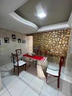 2 CASAS COM EXCELENTE LOCALIZAÇÃO EM MARANGUAPE!