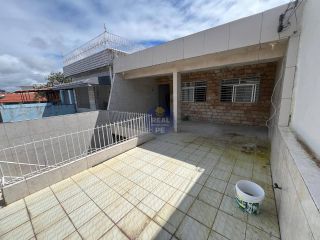 2 CASAS COM EXCELENTE LOCALIZAÇÃO EM MARANGUAPE!