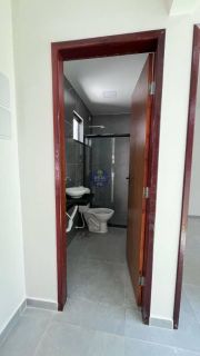 CASA COM ENTRADA INDIVIDUAL EM ÓTIMA LOCALIZAÇÃO EM PAU AMARELO!