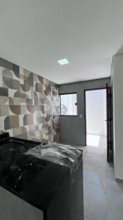 CASA COM ENTRADA INDIVIDUAL EM ÓTIMA LOCALIZAÇÃO EM PAU AMARELO!