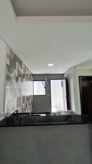 CASA COM ENTRADA INDIVIDUAL EM ÓTIMA LOCALIZAÇÃO EM PAU AMARELO!