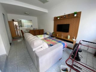 CASA DUPLEX, 2 SUÍTES, EM ÓTIMA LOCALIZAÇÃO NO JANGA