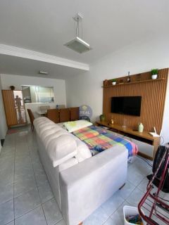 CASA DUPLEX, 2 SUÍTES, EM ÓTIMA LOCALIZAÇÃO NO JANGA