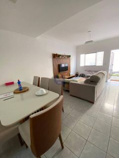 CASA DUPLEX, 2 SUÍTES, EM ÓTIMA LOCALIZAÇÃO NO JANGA