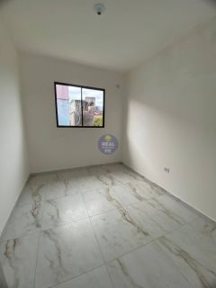 CASA PRIVÊ EM RUA CALÇADA E COM SUÍTE, NO JANGA!