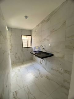 CASA PRIVÊ EM RUA CALÇADA E COM SUÍTE, NO JANGA!