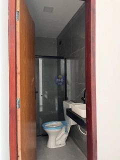 CASA INDIVIDUAL, 3 QTOS + PISCINA, NO JANGA!