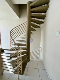 TRIPLEX COM 3 QTOS, ROOFTOP INDIVIDUAL E ÓTIMA LOCALIZAÇÃO NO JANGA!