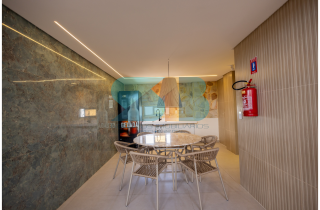 Apto 2 quartos | Pronto para Rentabilizar | 42,96m² | CAMPAS BEACH PRIME |a 100 metros da Prais de Campas | Área de Lazer completa