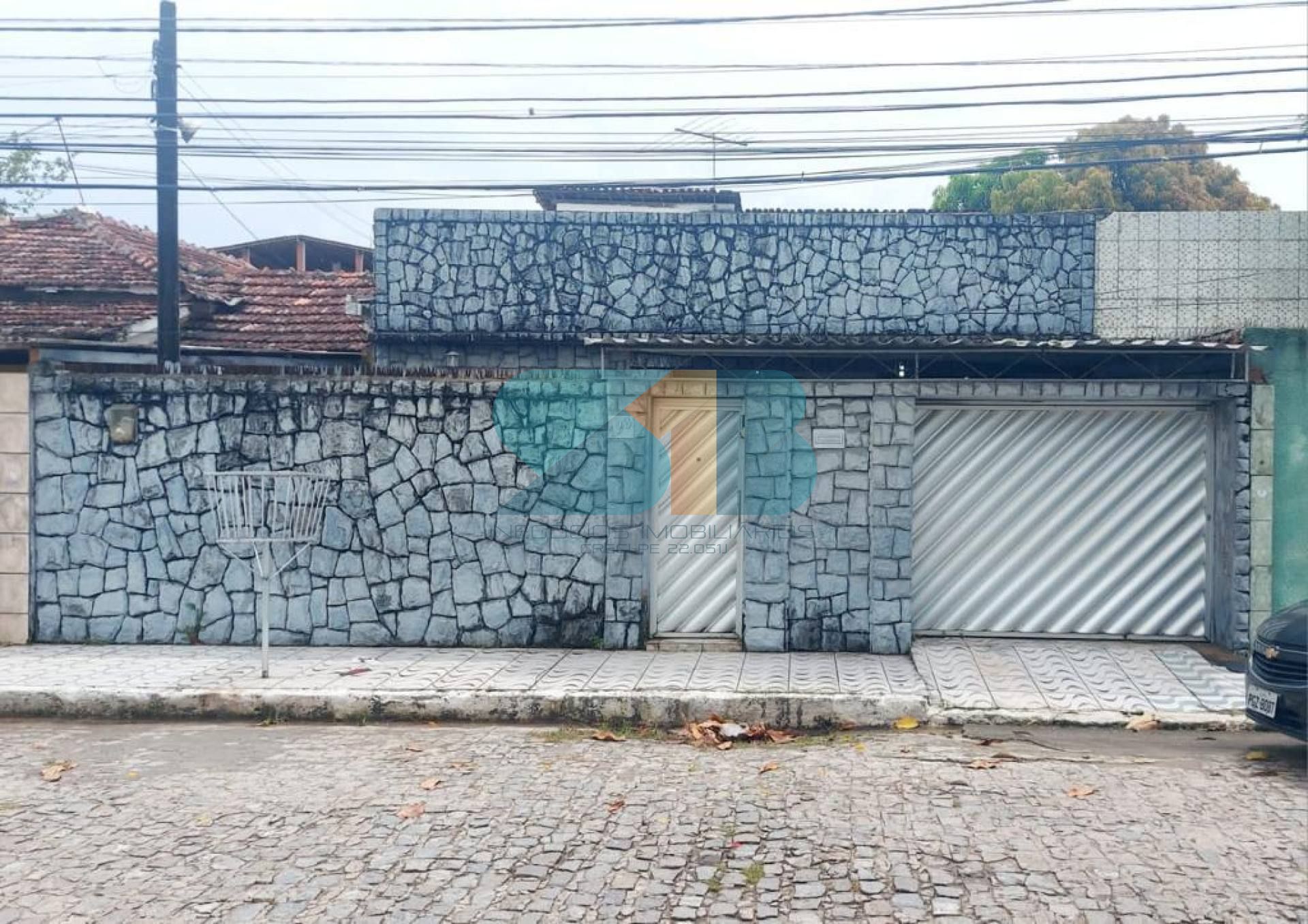 Casa Para Vender com 5 quartos 4 suítes no bairro da Iputinga