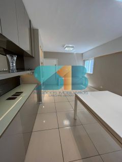 Apartamento Para Vender com 3 quartos 1 suíte no bairro Espinheiro em Recife