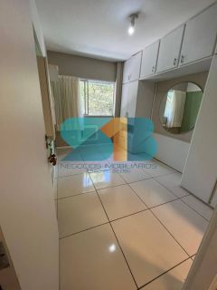 Apartamento Para Vender com 3 quartos 1 suíte no bairro Espinheiro em Recife