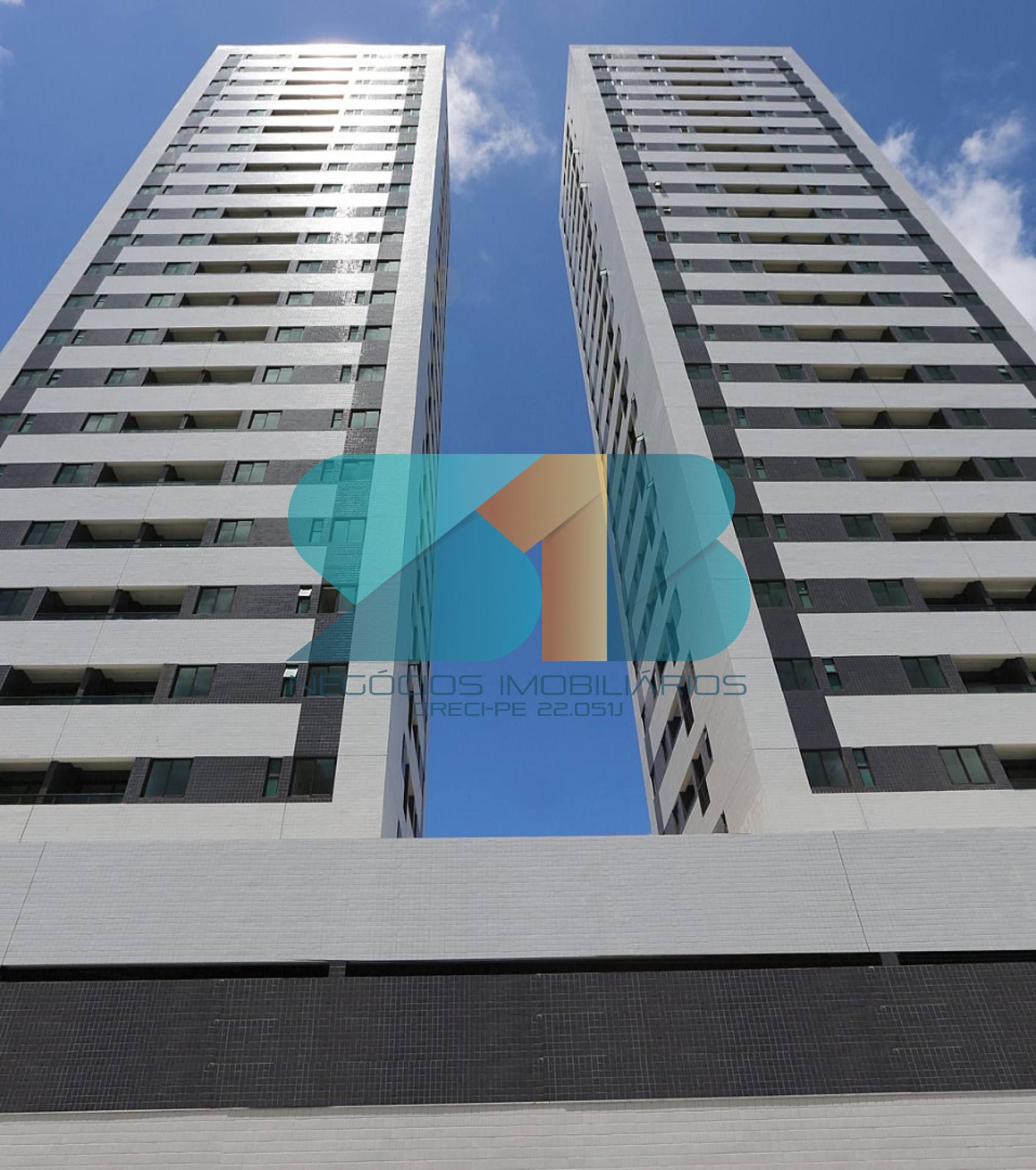 Excelente apartamento no Torreão com 2 quartos sendo uma suíte e varanda