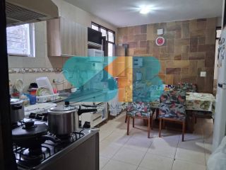 CASA DE ALTÍSSIMO PADRÃO NA MELHOR LOCALIZAÇÃO DE BOA VIAGEM