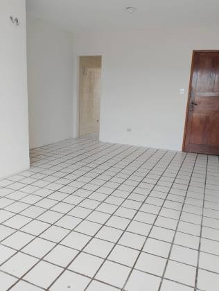 Excelente apartamento na Várzea - PRONTO PRA MORAR