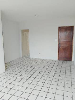 Excelente apartamento na Várzea - PRONTO PRA MORAR