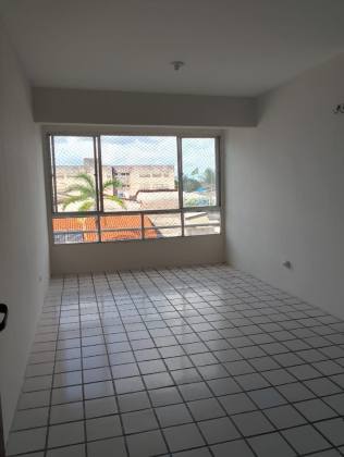 Excelente apartamento na Várzea - PRONTO PRA MORAR