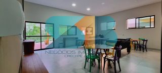 Apartamento em Condomínio Alto Padrão com Vista Livre