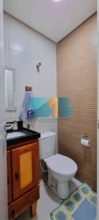 Apartamento em Condomínio Alto Padrão com Vista Livre