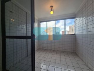 Apartamento a Venda nas Graças | 3 Quartos sendo 1 suíte | Recife  \ 2 vagas de garagens