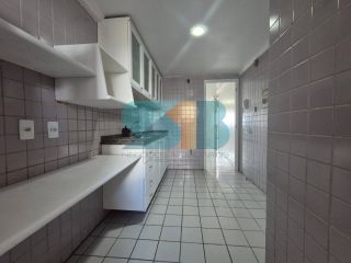 Apartamento a Venda nas Graças | 3 Quartos sendo 1 suíte | Recife  \ 2 vagas de garagens