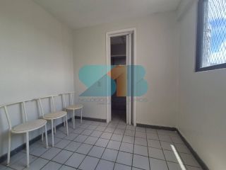 Apartamento a Venda nas Graças | 3 Quartos sendo 1 suíte | Recife  \ 2 vagas de garagens