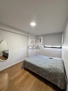 MORE À PASSOS DA PRAIA NUM QG COM EXCELENTE ÁREA DE LAZER