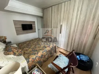 AMPLO APARTAMENTO COM LINDA VISTA DEFINIDA DO MAR, NASCENTE