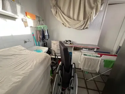 AMPLO APARTAMENTO COM LINDA VISTA DEFINIDA DO MAR, NASCENTE