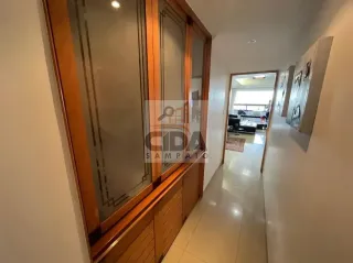 AMPLO APARTAMENTO COM LINDA VISTA DEFINIDA DO MAR, NASCENTE