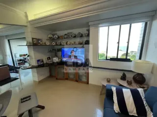 AMPLO APARTAMENTO COM LINDA VISTA DEFINIDA DO MAR, NASCENTE