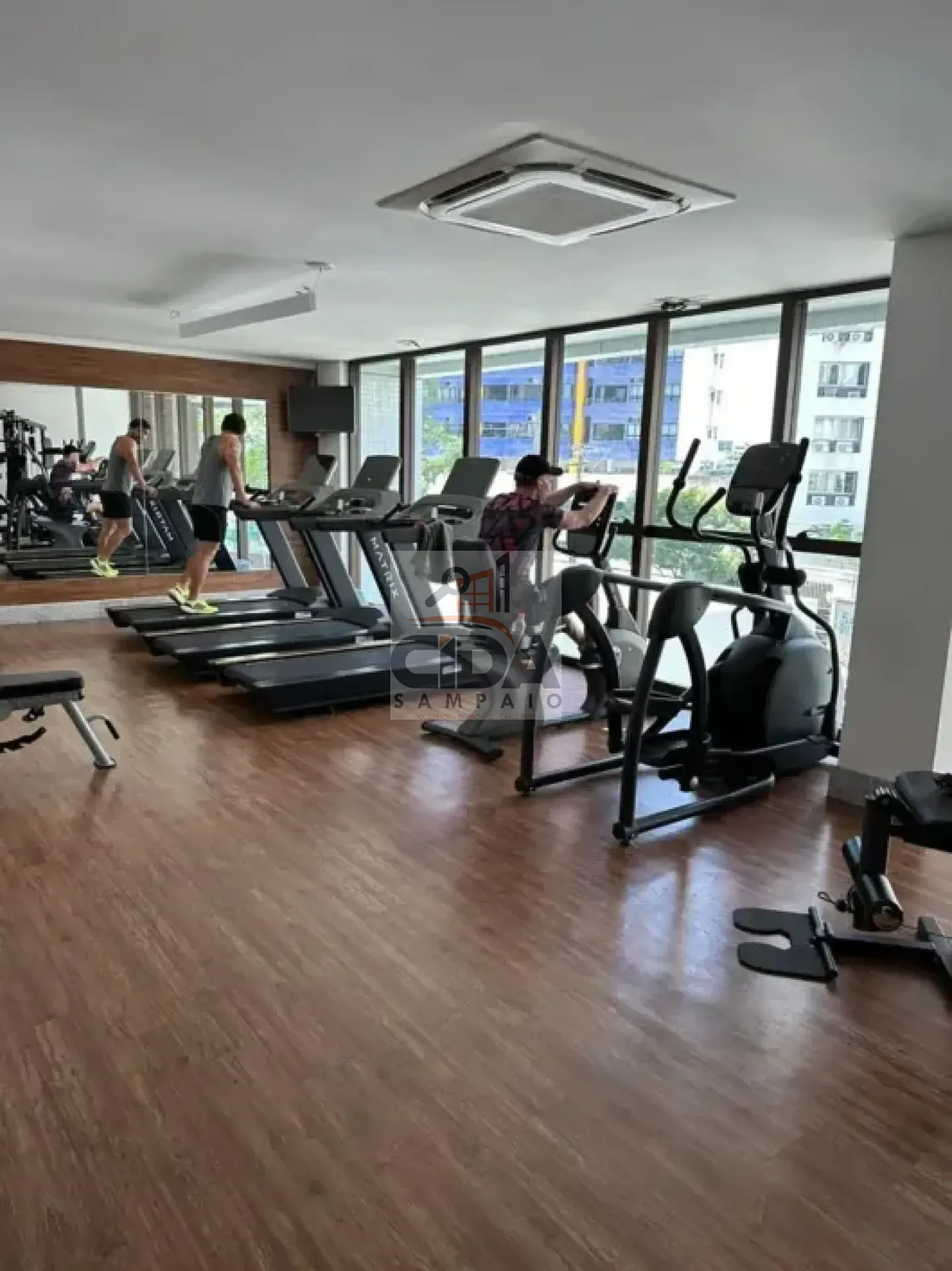 ALTO PADRÃO - FINISSIMO APARTAMENTO COM PORTEIRA FECHADA