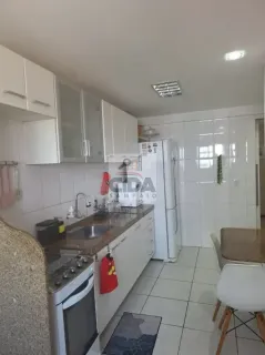 Imóvel para venda possui 94 metros quadrados com 3 quartos em Boa Viagem - Recife - PE