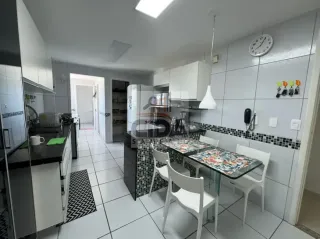 ESPAÇO, CONFORTO, PRIVACIDADE E LOCALIZAÇÃO DEFINEM ESSE APTº