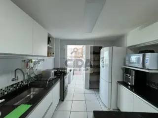 ESPAÇO, CONFORTO, PRIVACIDADE E LOCALIZAÇÃO DEFINEM ESSE APTº