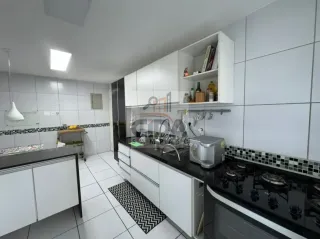 ESPAÇO, CONFORTO, PRIVACIDADE E LOCALIZAÇÃO DEFINEM ESSE APTº