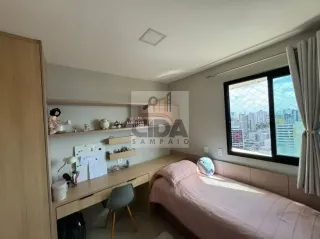 ESPAÇO, CONFORTO, PRIVACIDADE E LOCALIZAÇÃO DEFINEM ESSE APTº