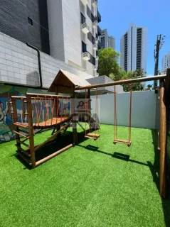 COM LINDA VISTA E FINAMENTE AMBIENTADO EM BOA VIAGEM