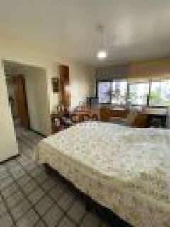 ESPAÇO E CONFORTO DEFINEM ESSE APARTAMENTO - COM LAZER