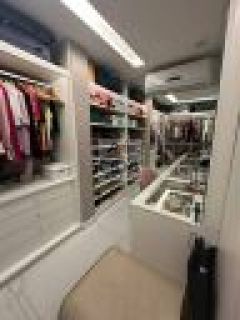 PORTEIRA FECHADA - EXCLUSIVIDADE E CONFORTO - 3 VAGAS.