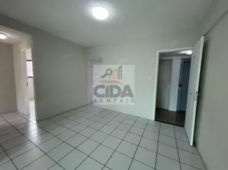 Imóvel para venda possui 98 metros quadrados com 3 quartos em Boa Viagem - Recife - PE