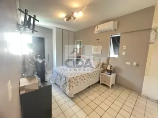 A POUCOS METROS DO MAR - AMPLO APARTAMENTO COM LAZER E 2VGS