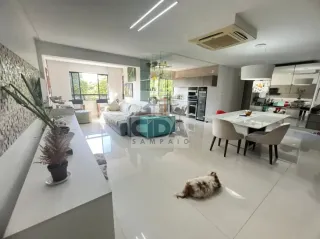 A POUCOS METROS DO MAR - AMPLO APARTAMENTO COM LAZER E 2VGS