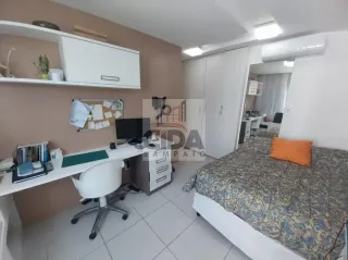 Apartamento Amplo e Sofisticado – Pronto para Receber Você e Sua Família!